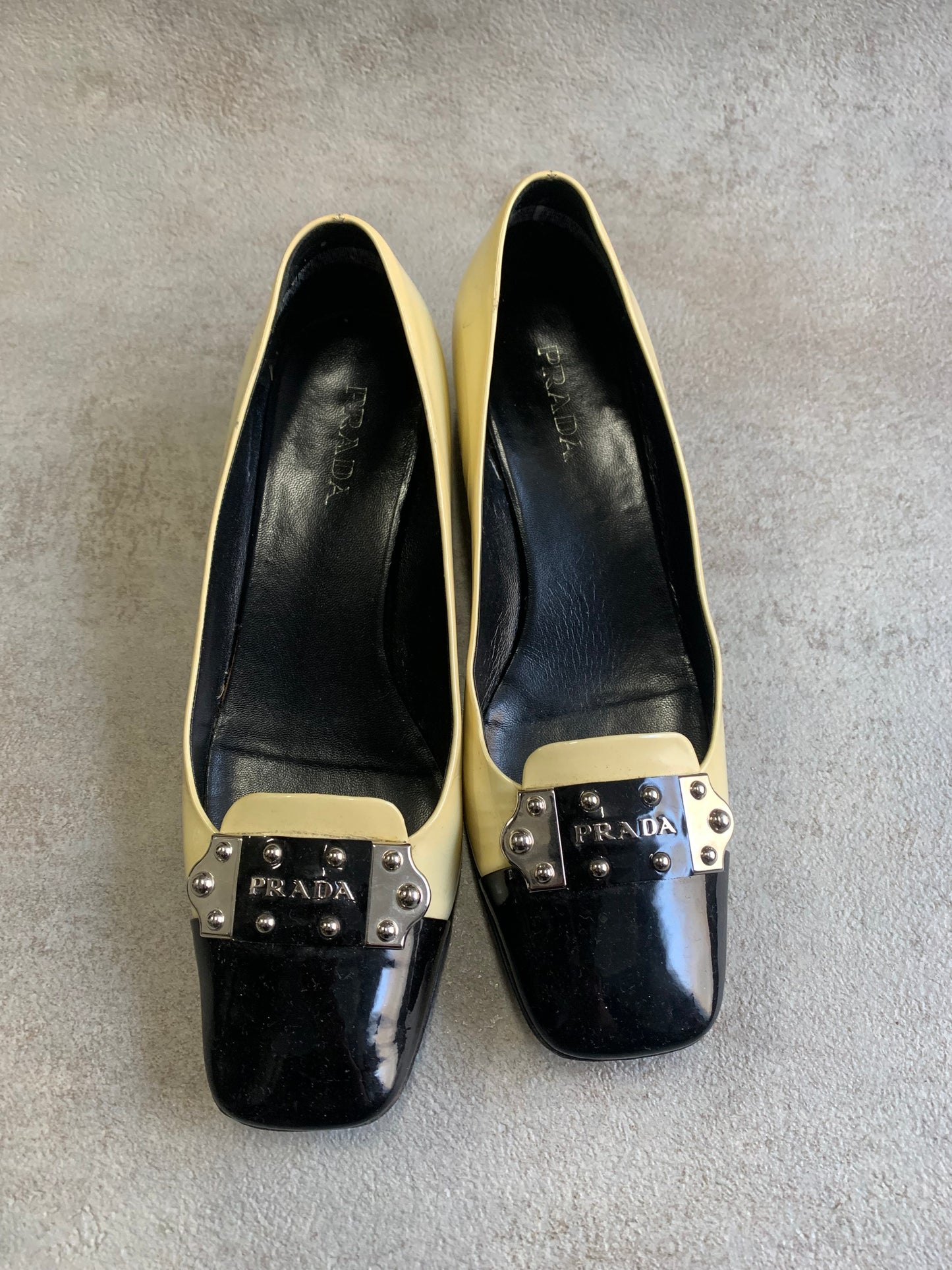 Tacones Charol Vintage Prada 00’s - 39’5