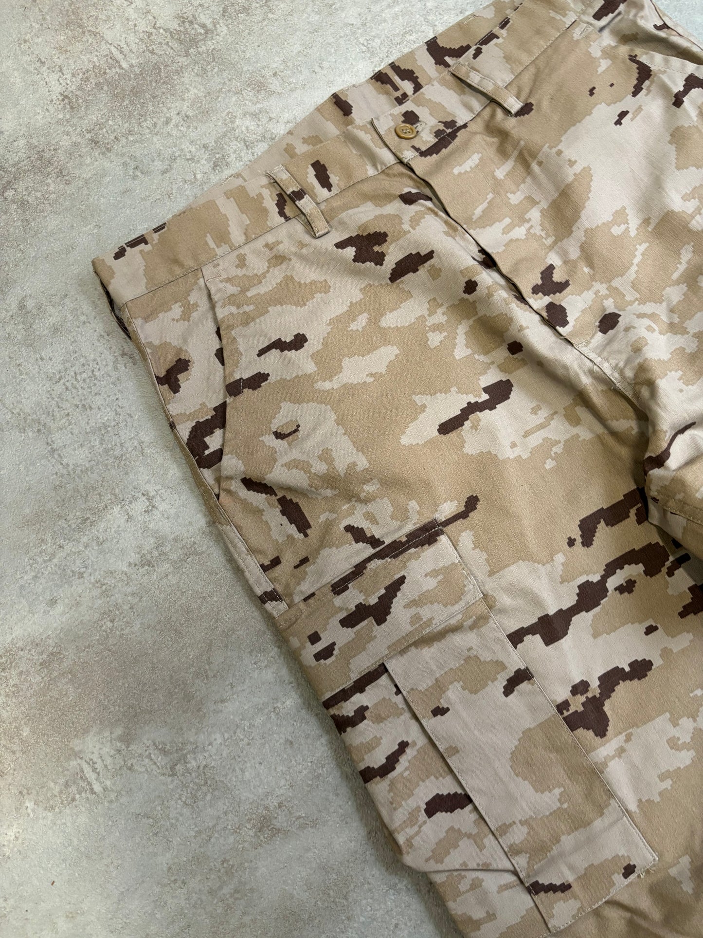 Pantalones Cargo Militares Camuflaje - L