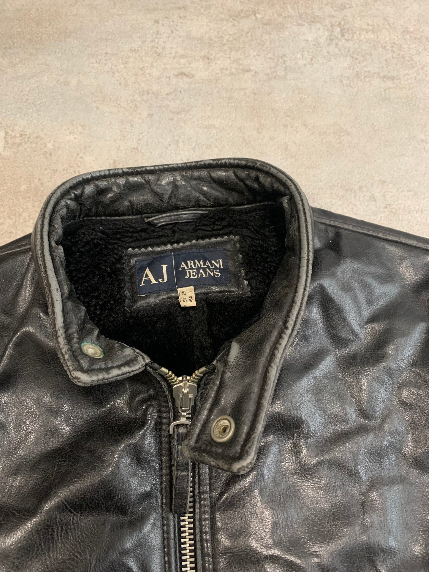 Chaqueta Cuero Vintage Armani Jeans 00’s