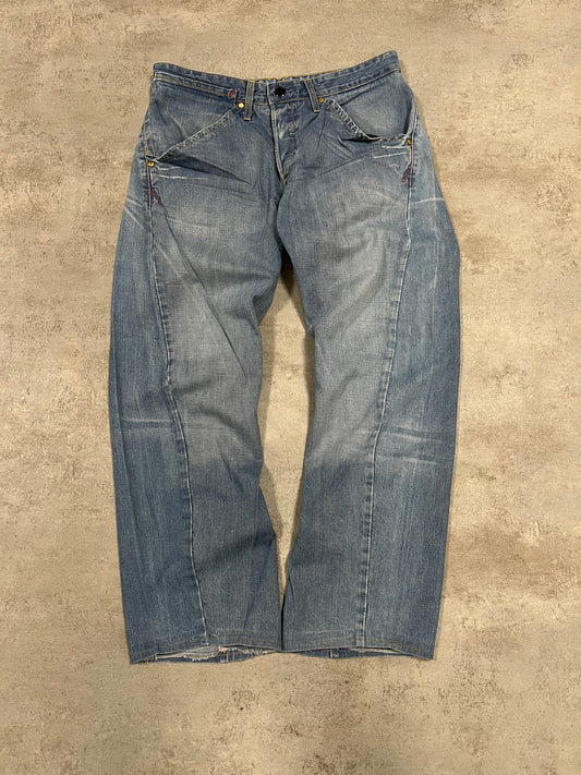 Pantalones Vaqueros Vintage Levi’s Engineered Asymethric Cut 00’s - M
