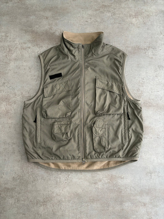 Nike ACG 00s Vintage Tactical Vest - L