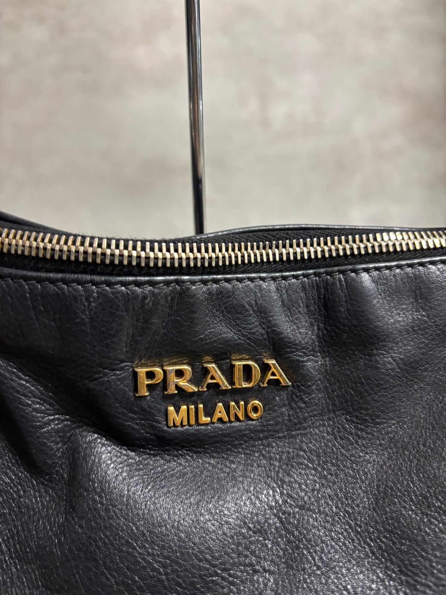 Bolso Satchel Cuero Prada 00s Vintage