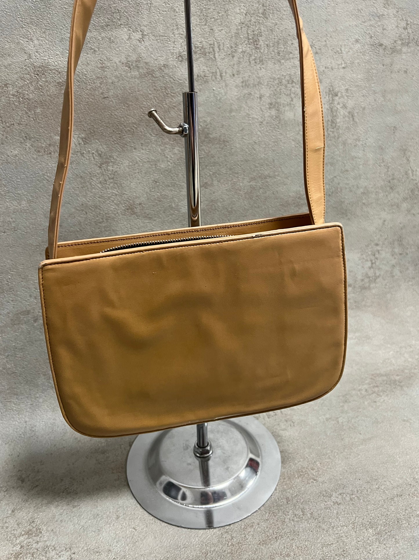 Bolso Cuero ‘Charol’ Vintage Prada 90’s