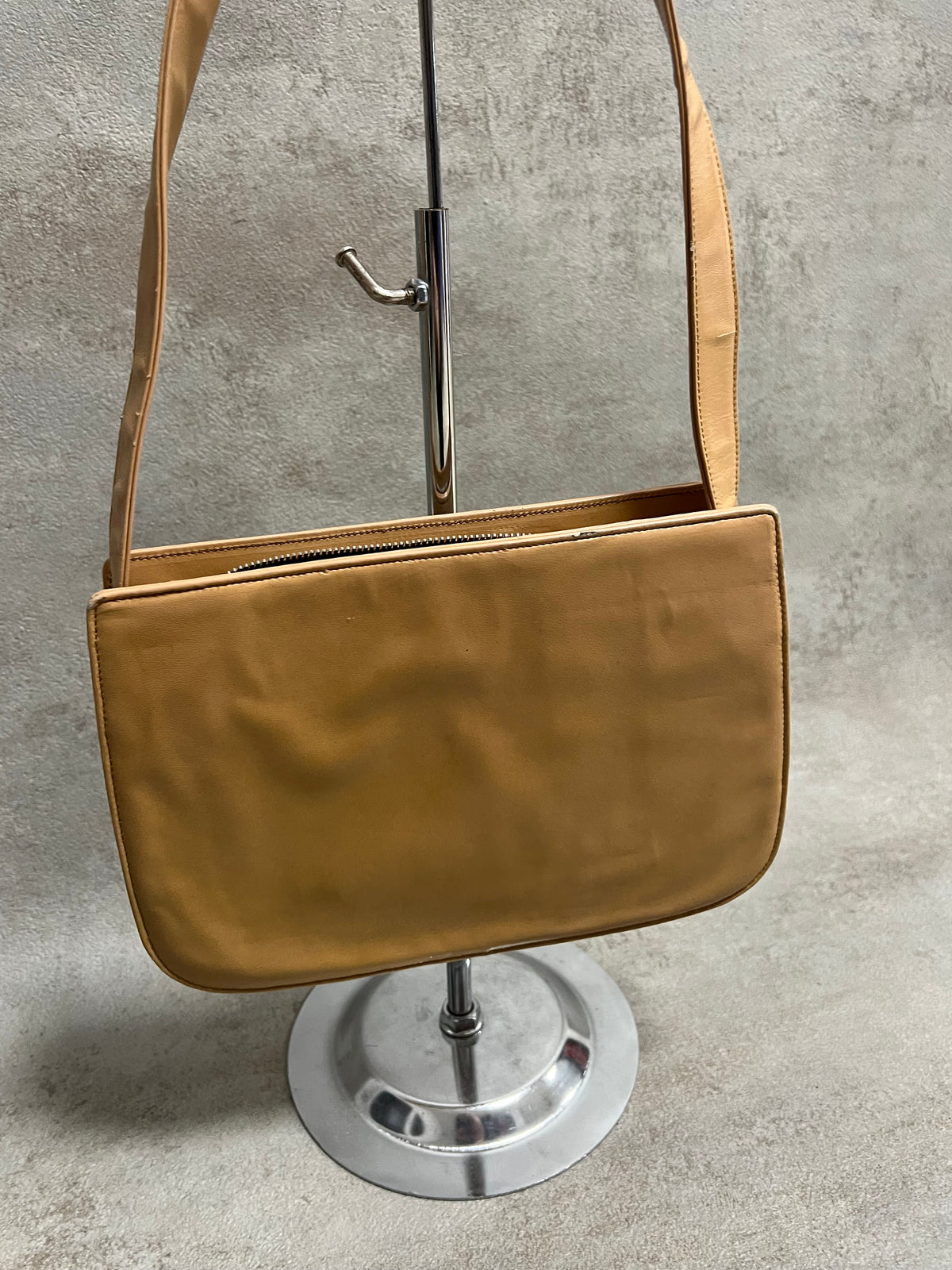 Bolso Cuero ‘Charol’ Vintage Prada 90’s