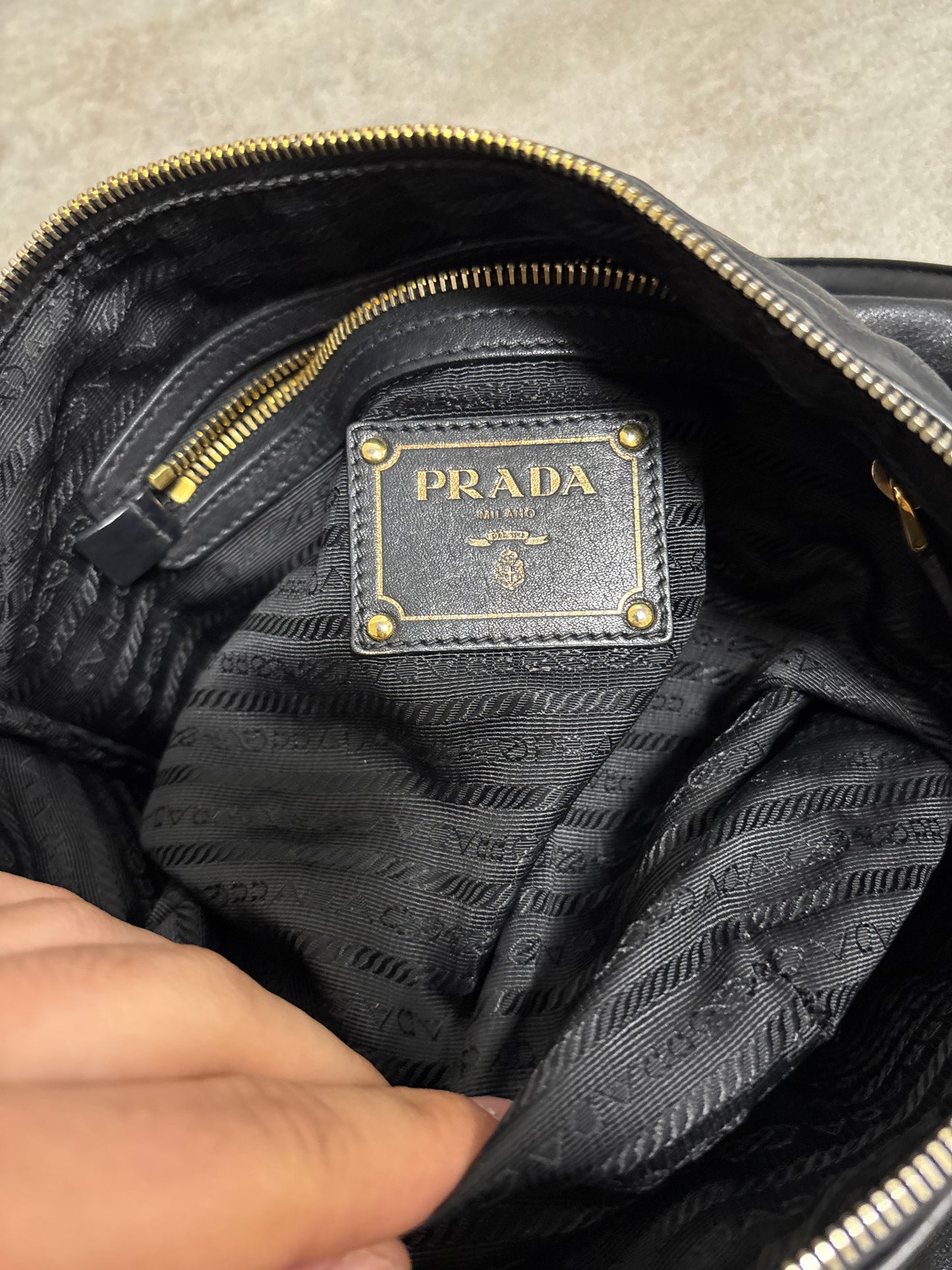 Bolso Satchel Cuero Prada 00s Vintage