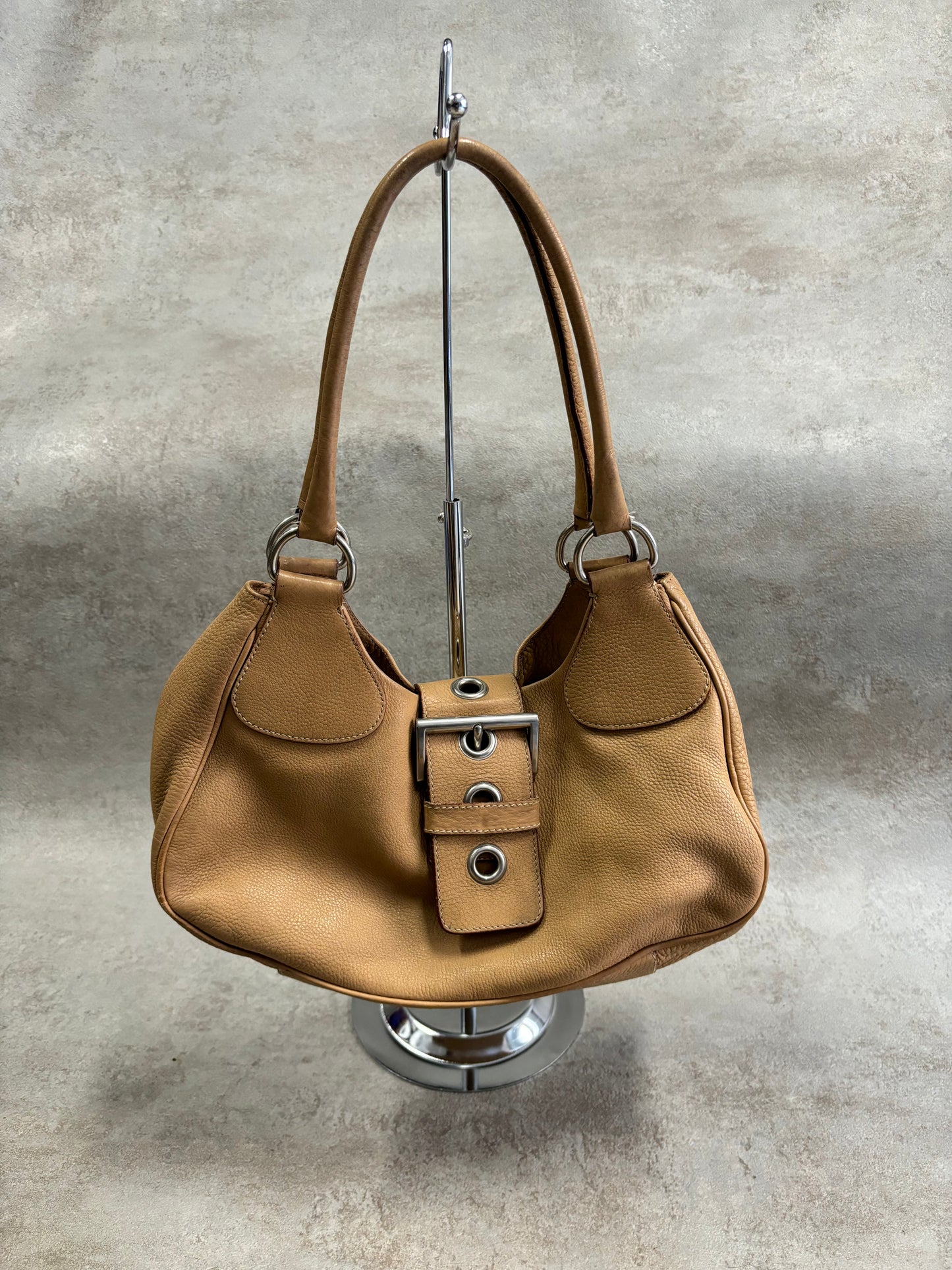 Bolso Hobo Half Moon Prada 46936406 00s Vintage