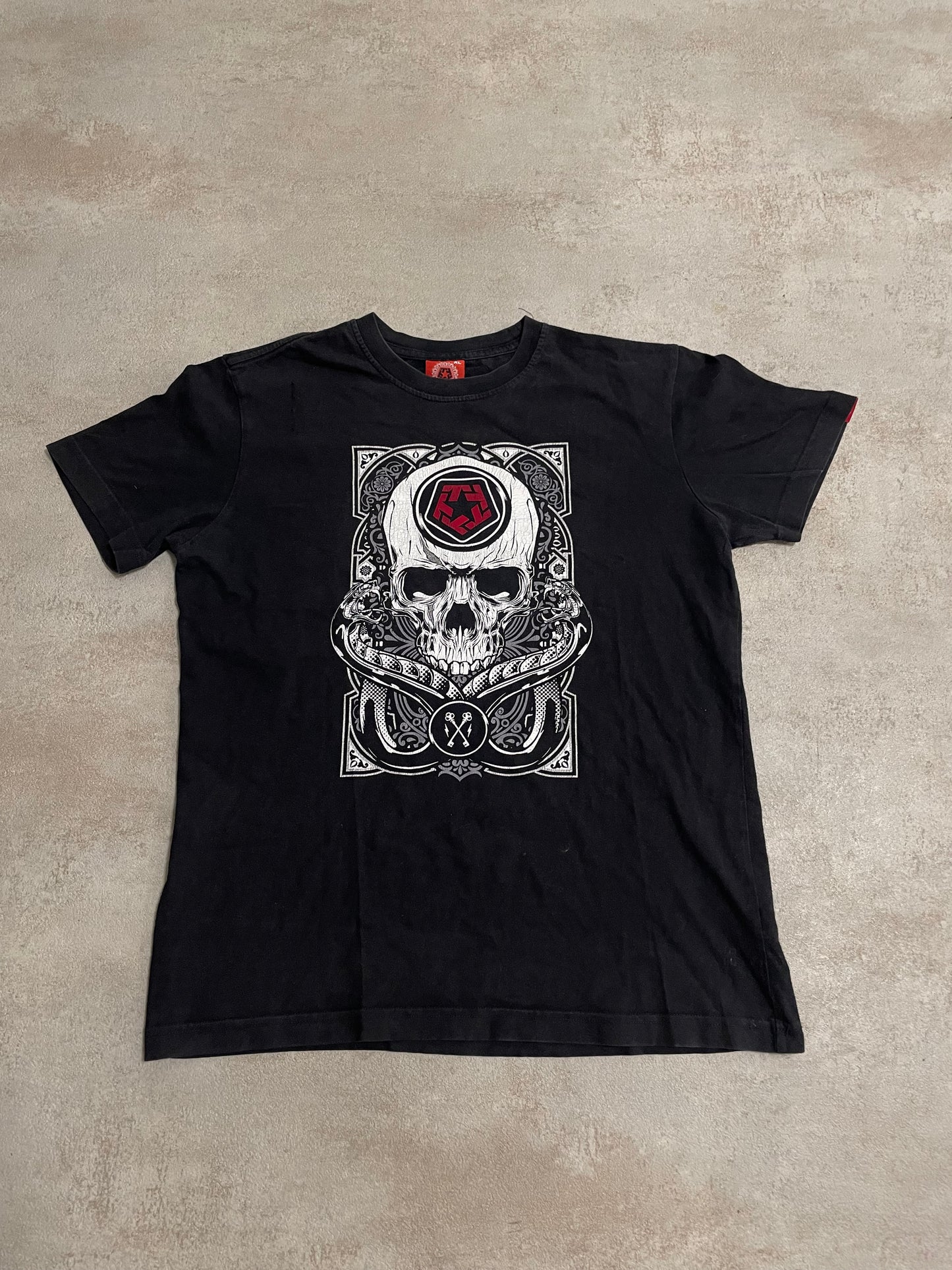 Camiseta Estampada Tribal 00s Vintage - M