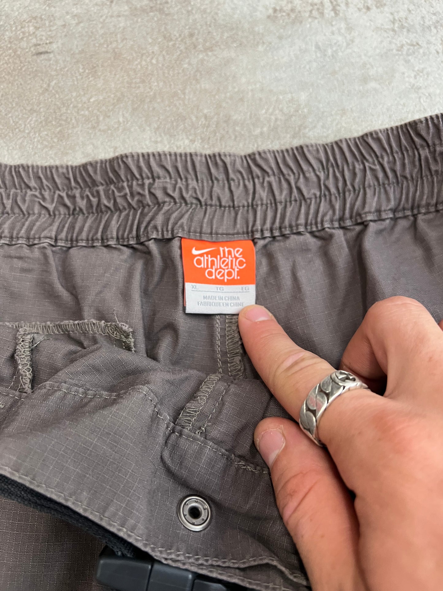 Pantalones Vintage Nike 00’s - L