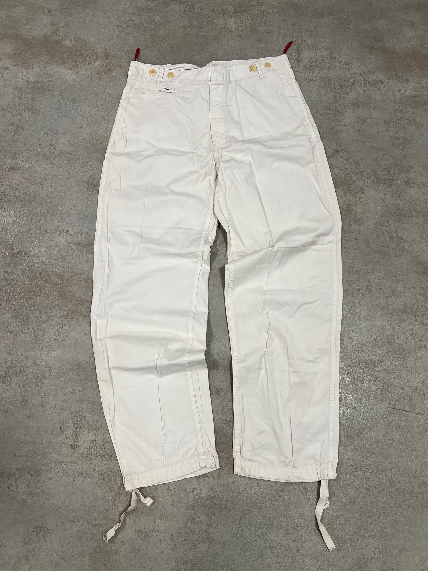 Pantalón Nylon Vintage Prada ‘Buckle Back’ 00’s - L