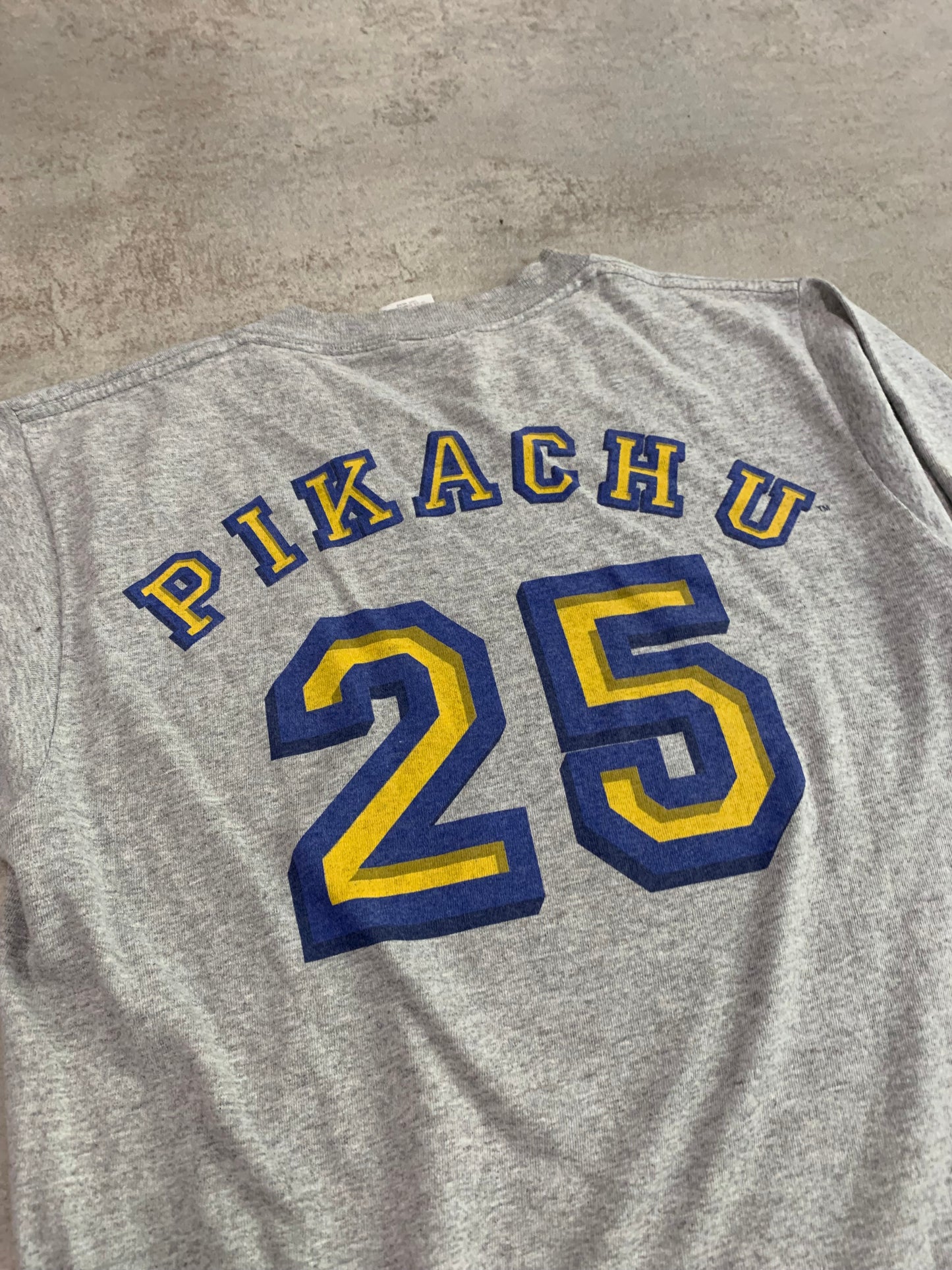 Camiseta Vintage Pokemon 1999 ‘Pikachu’ - M