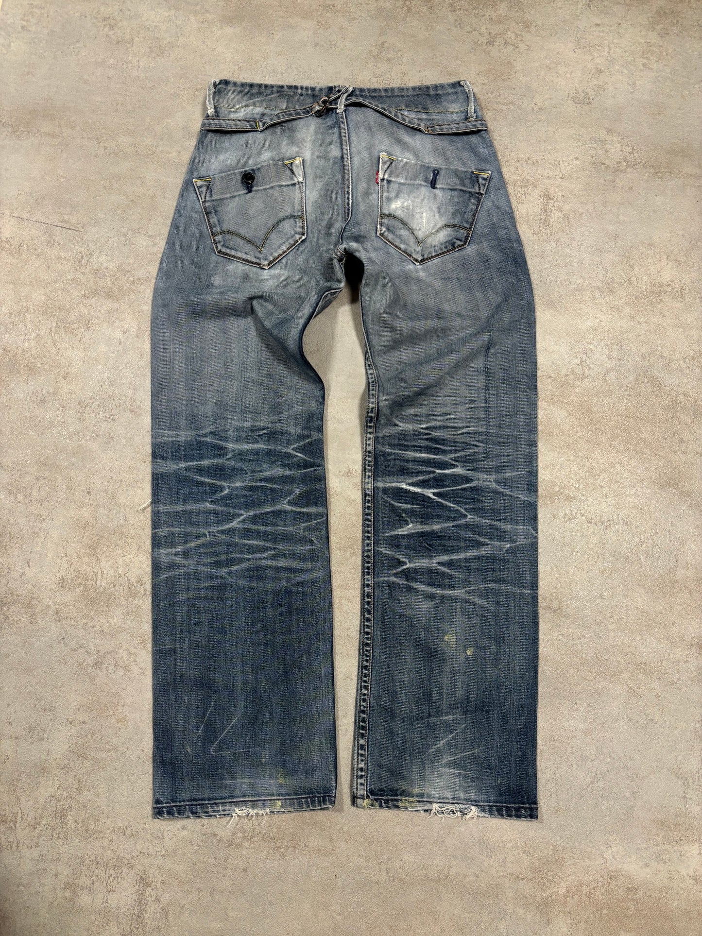 Pantalones Rectos ‘Buckle Back’ Levi’s 00s Vintage - M