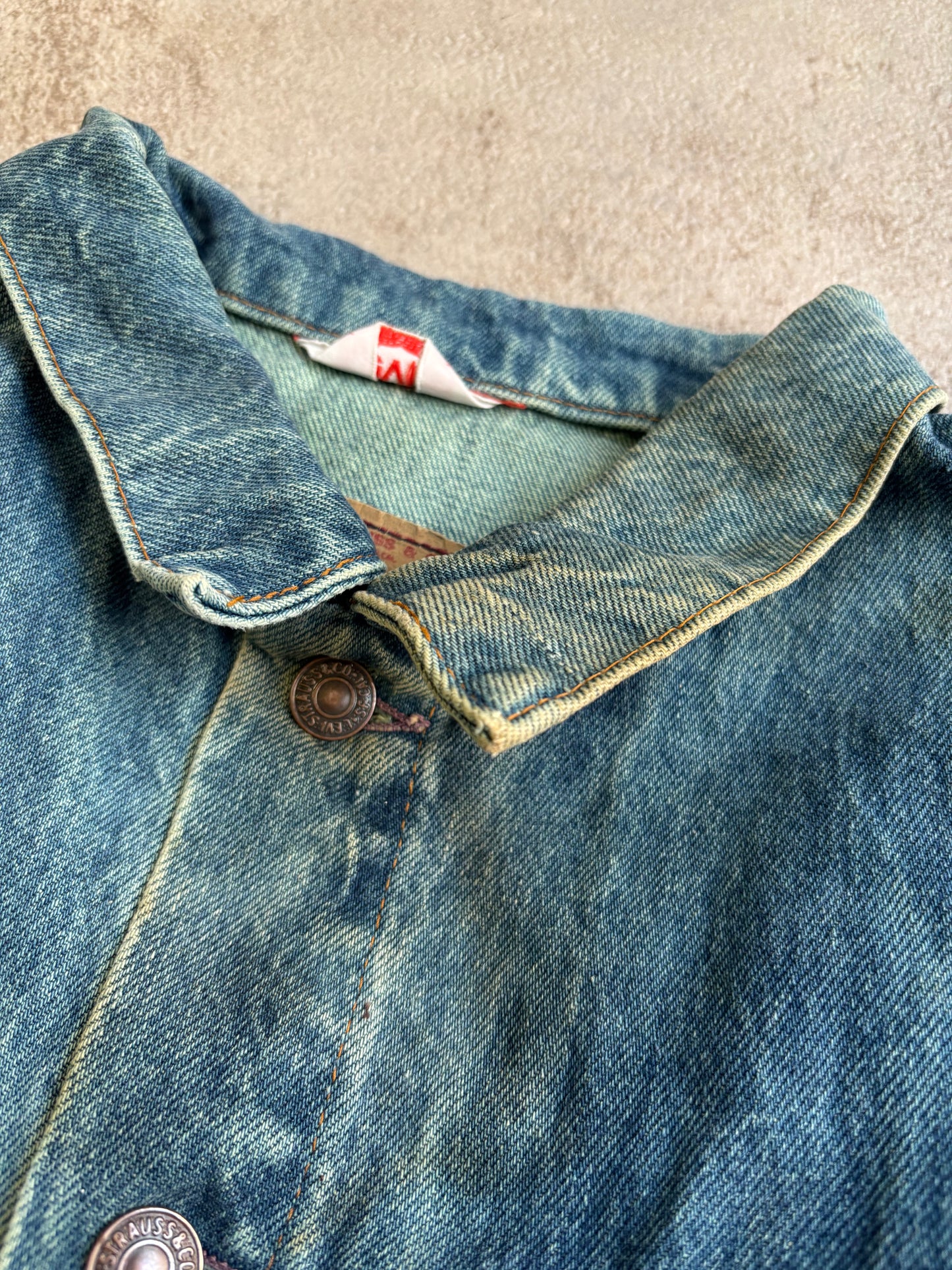 Chaqueta Levi’s ‘Real Stained’ 90s Vintage - M