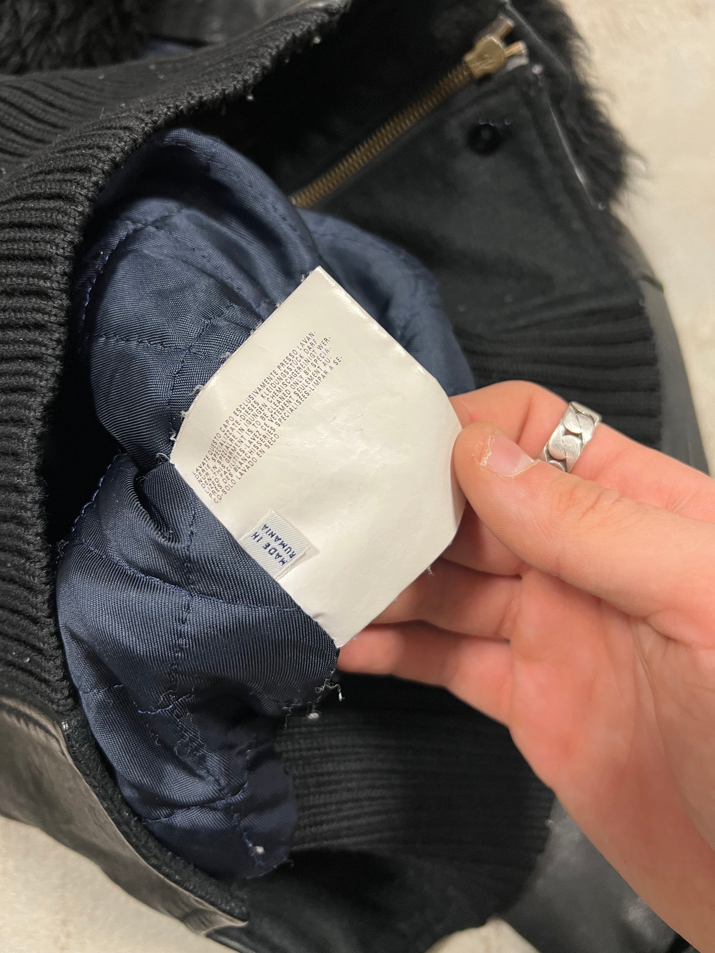 Chaqueta Cuero Bomber Vintage Armani Jeans - M