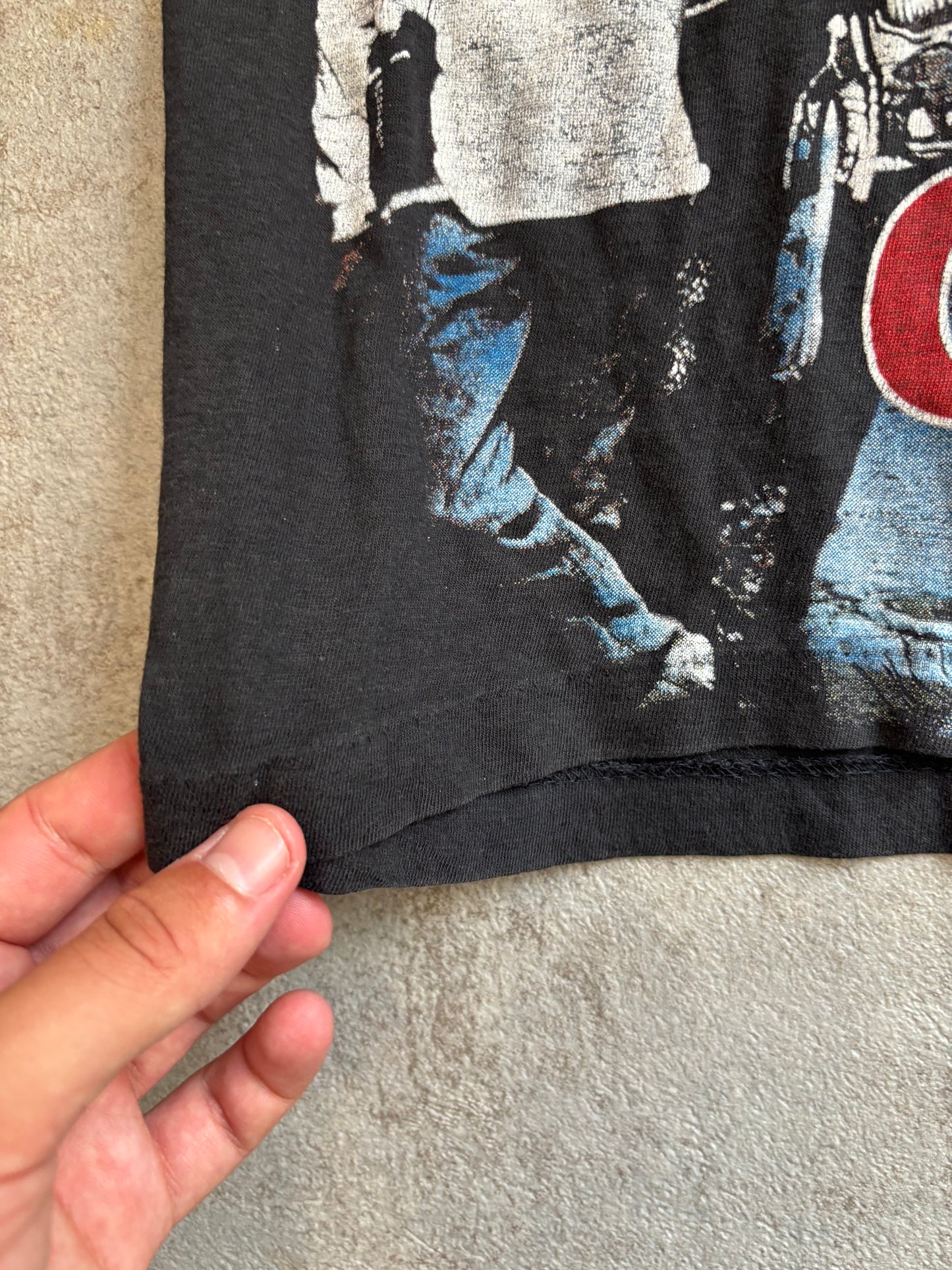 Camiseta Gráfica Kurt Cobain Bootleg Nirvana 90s Vintage - M