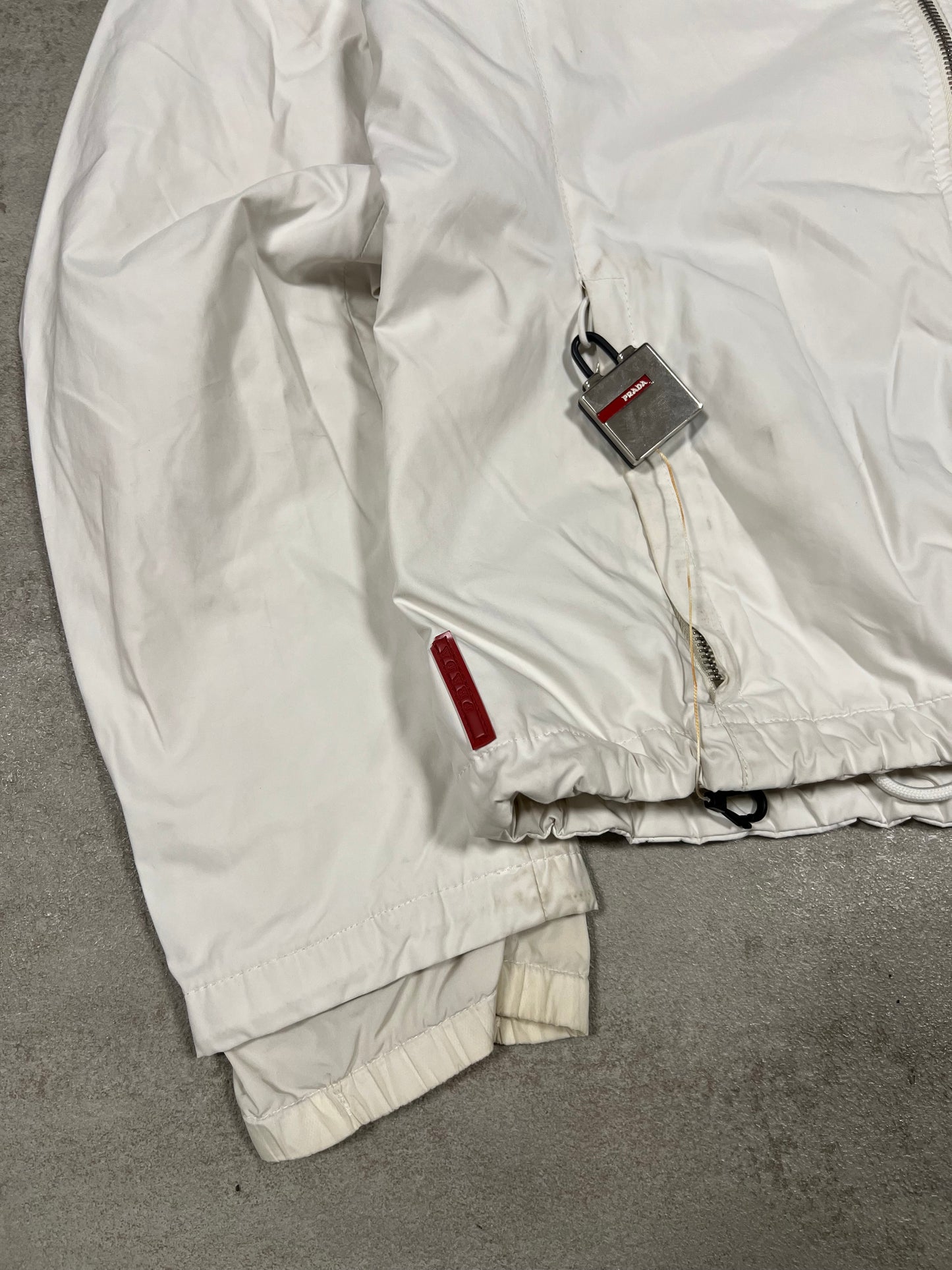 Chaqueta Nylon Vintage Prada 2000 - M