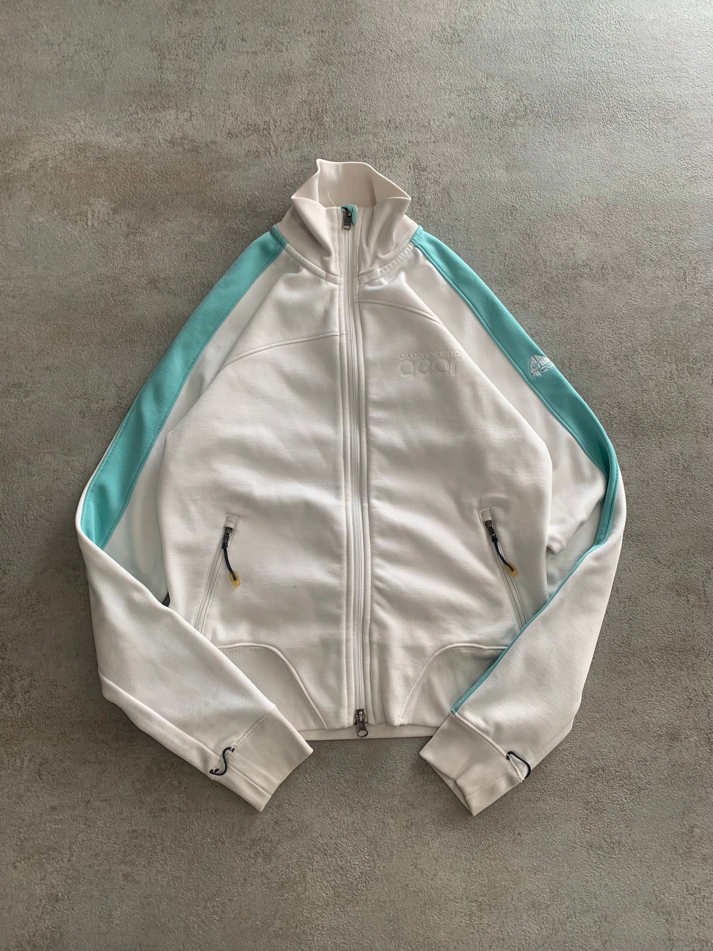 Nike ACG 00s Vintage Track Jacket - M Woman