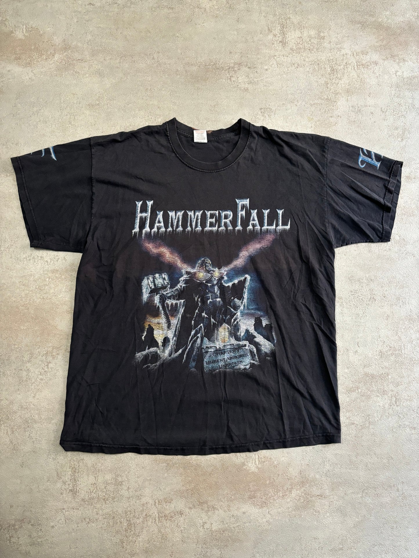 Camiseta ‘Stained’ Hammer Fall 00s Vintage - L