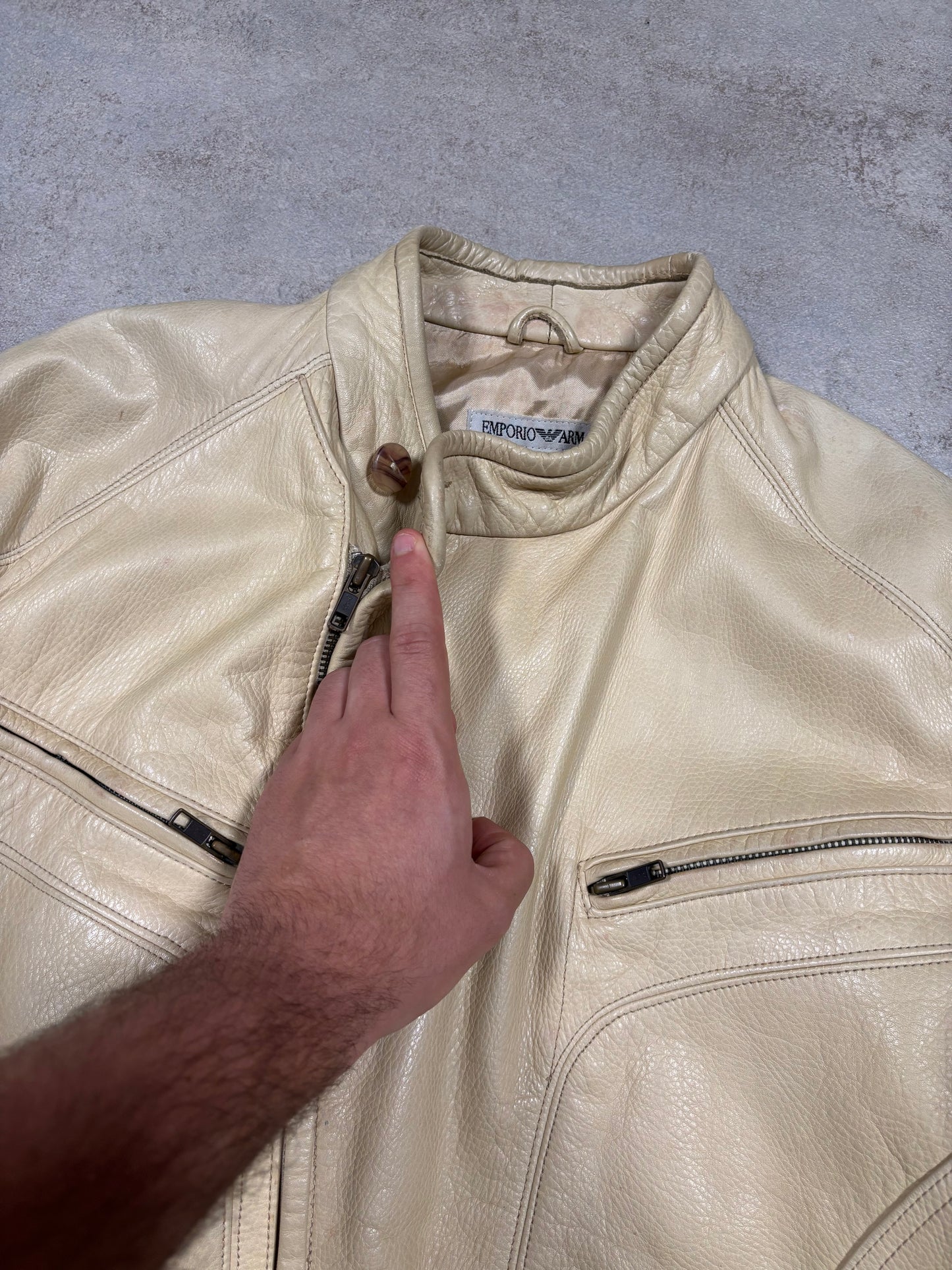Chaqueta Asimétrica Cuero Emporio Armani 90s Vintage - M Woman