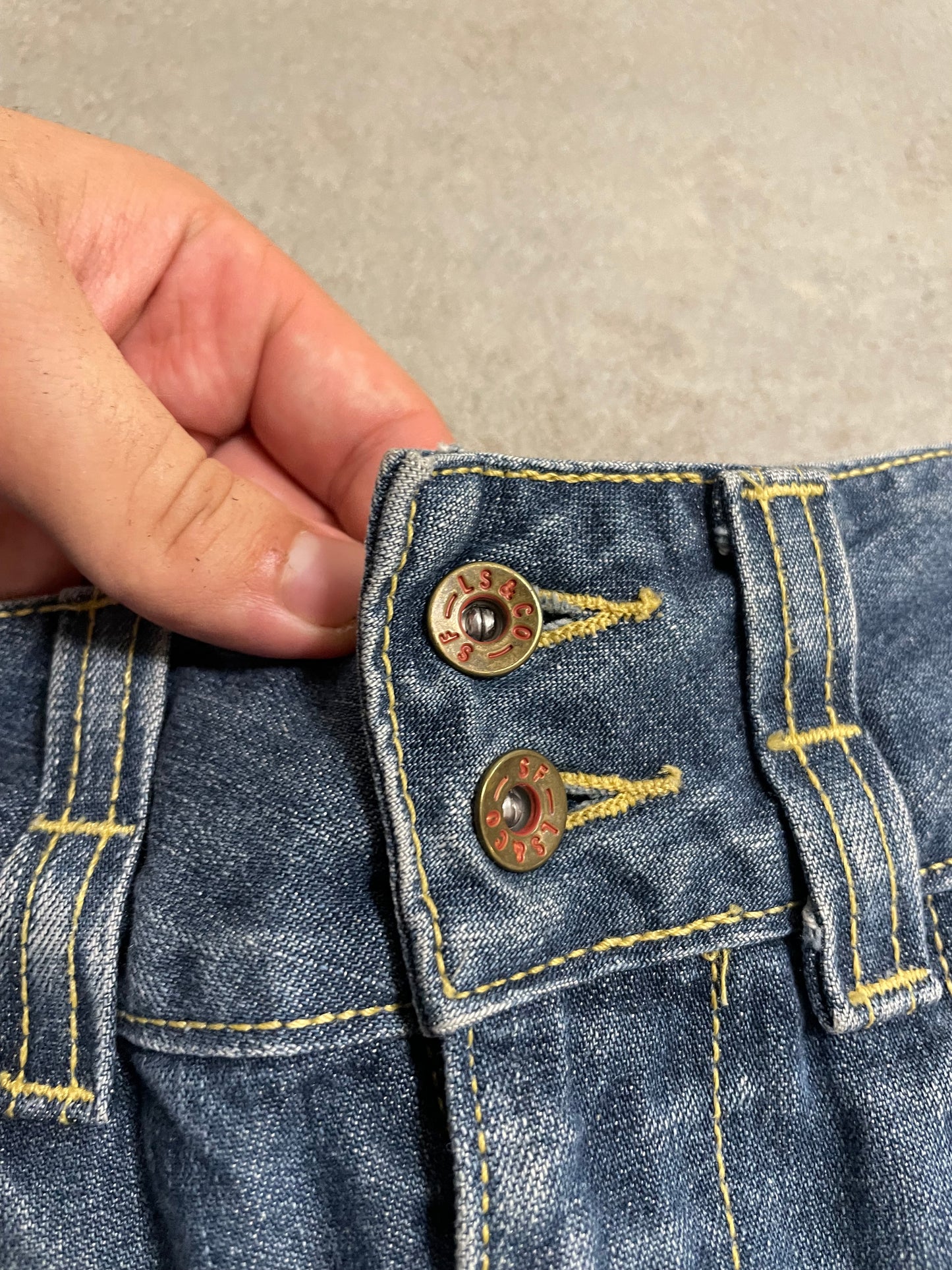 Shorts Levi’s Enginereed 3/4 00s Vintage - L