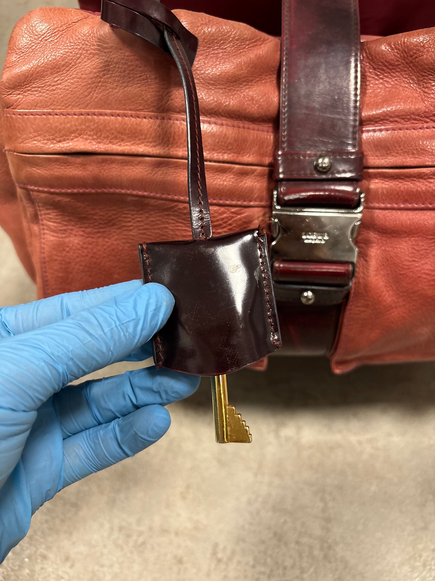 Bolso Hombro Cuero Rojo Loewe