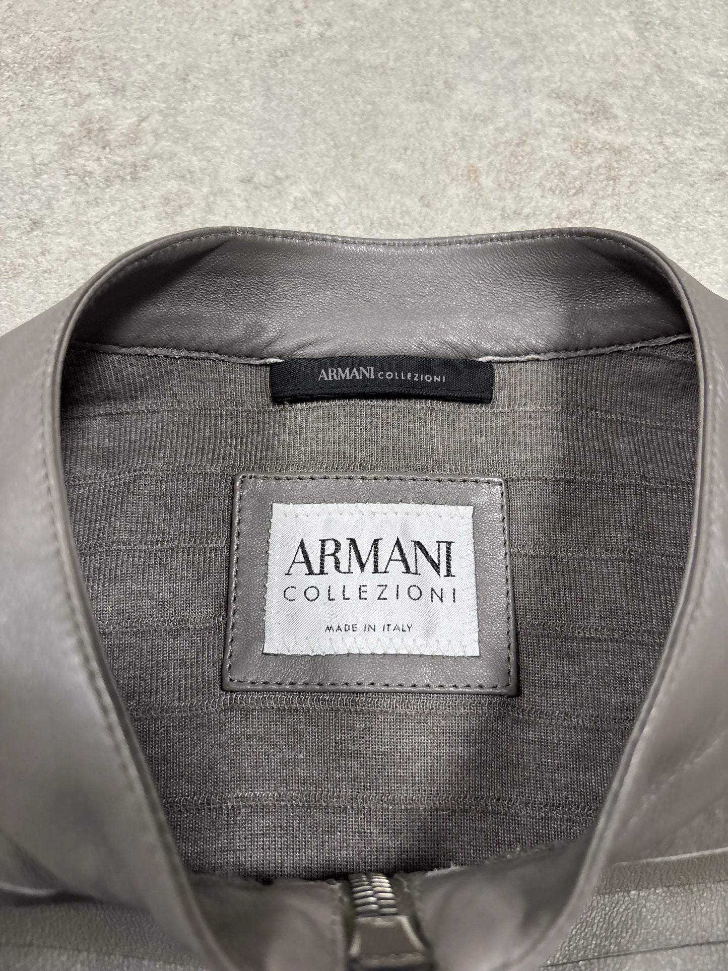 Chaqueta Cuero Panelado Armani Collezioni - M