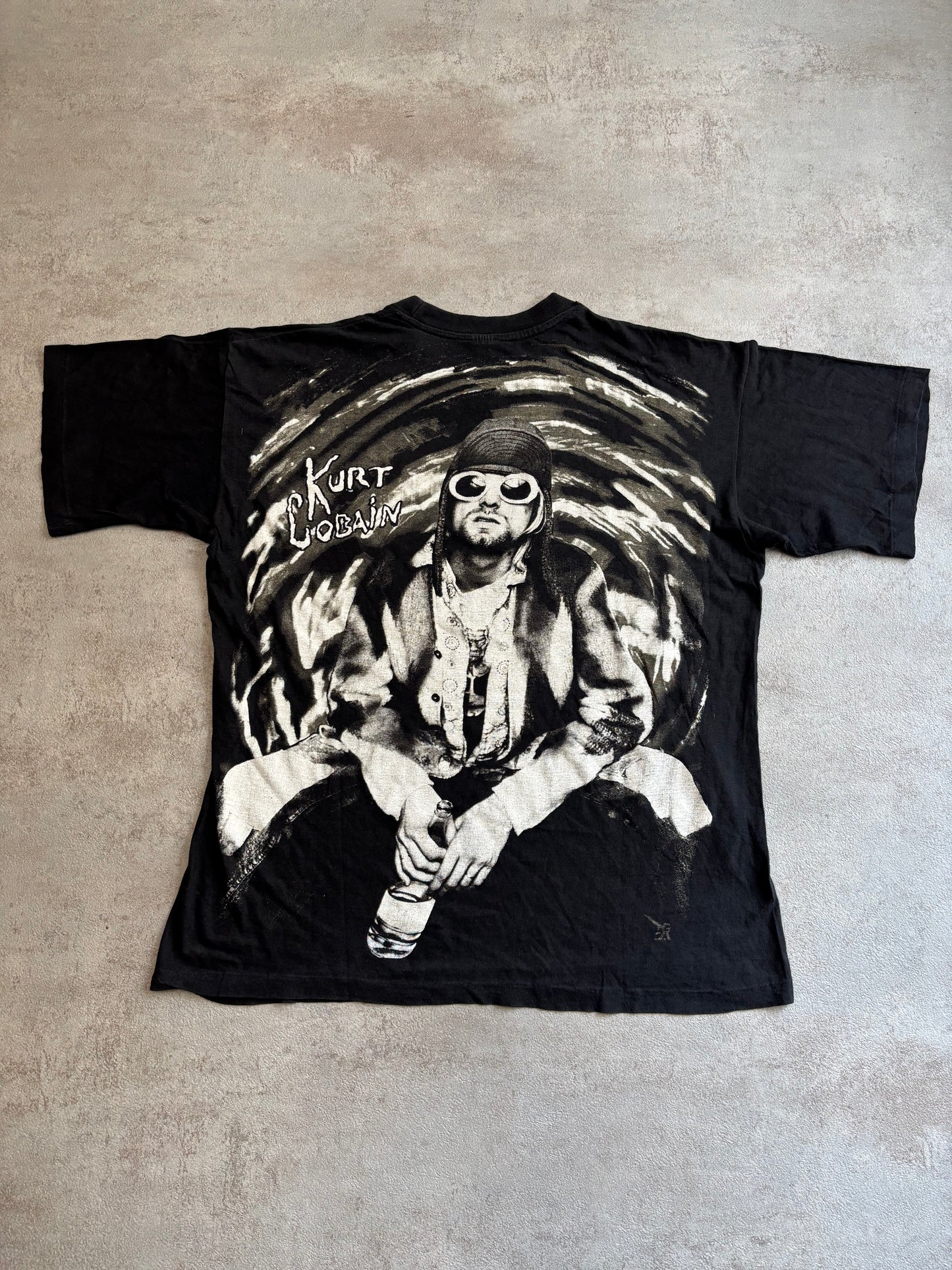 Camiseta Gráfica Kurt Cobain Bootleg Nirvana 90s Vintage - M
