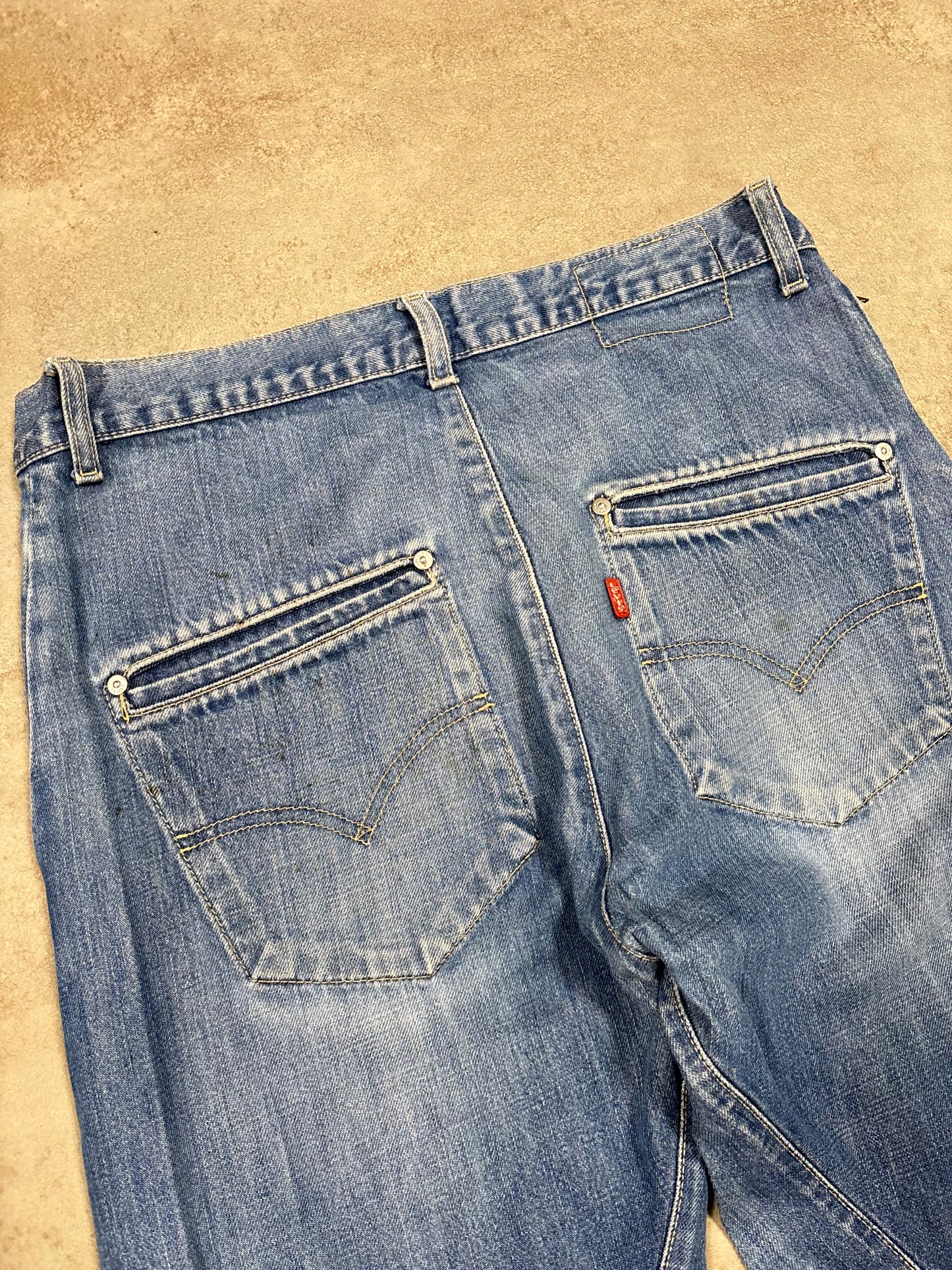 Pantalones Asimétricos Levi’s Engineered 00s Vintage - M