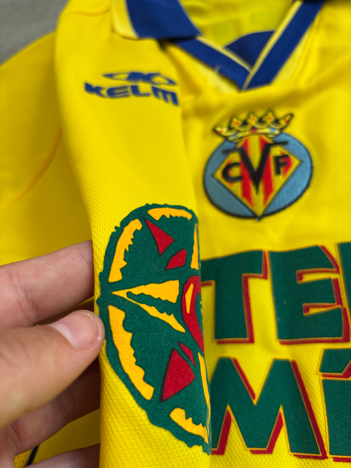 Camiseta Kelme Villarreal ‘Terra Mítica’ 2001/02 ‘Jorge López’ Vintage - XL