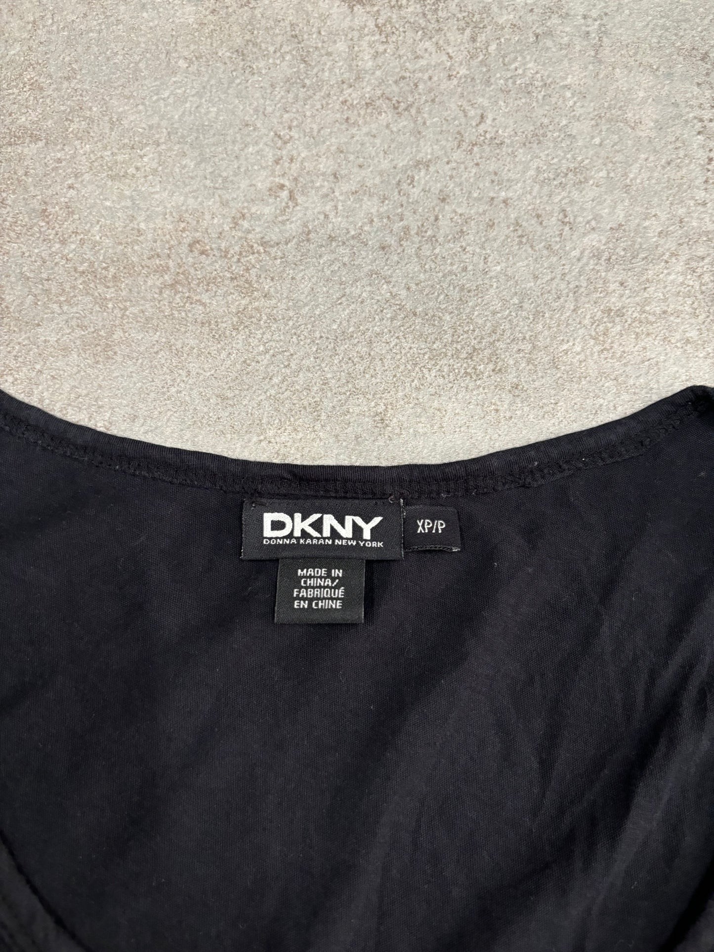 Top Camiseta DKNY Plisado Y2K Vintage - S