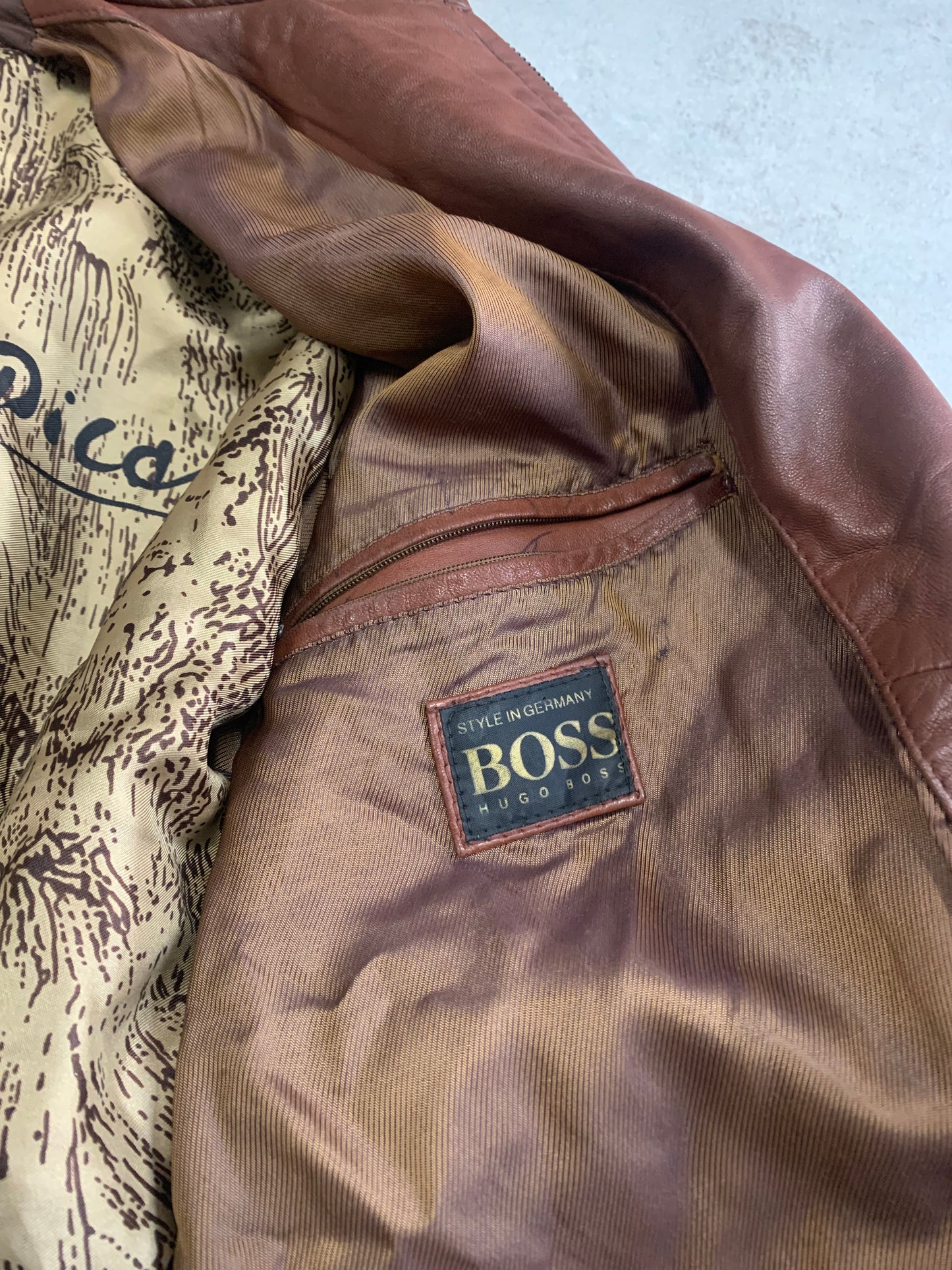 Chaqueta Cuero Vintage Hugo Boss 80’s ‘ Picasso’ Rare Edition