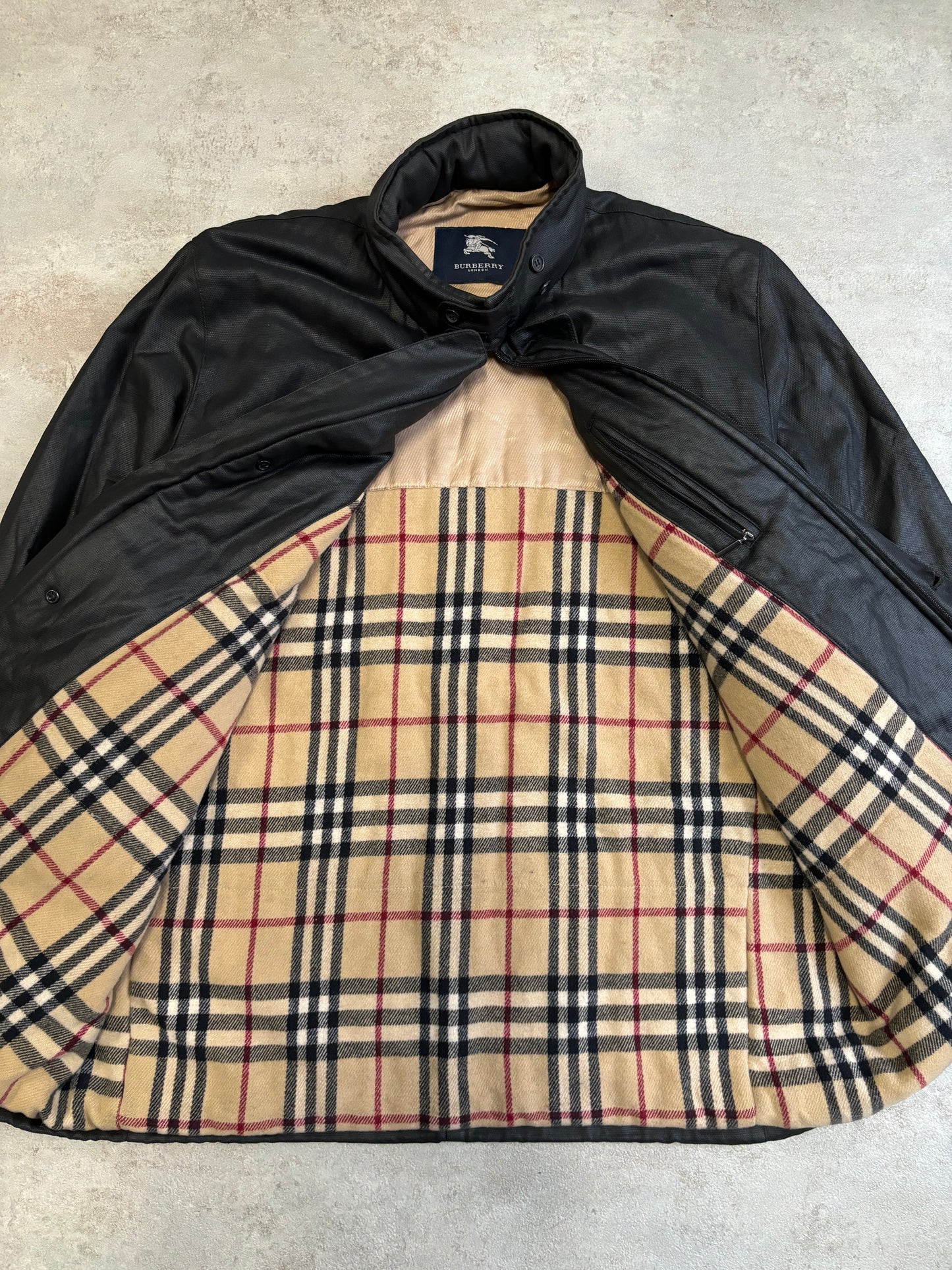 Abrigo Goma Burberry 00s Vintage - XL