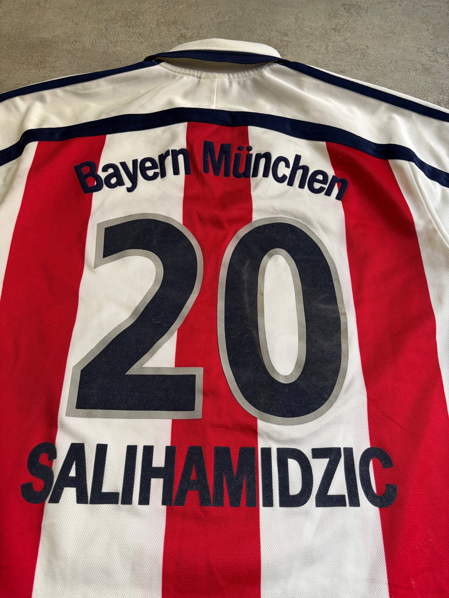 Camiseta Adidas Bayern München ‘Salihamidzic’ 2000/01 Vintage - L