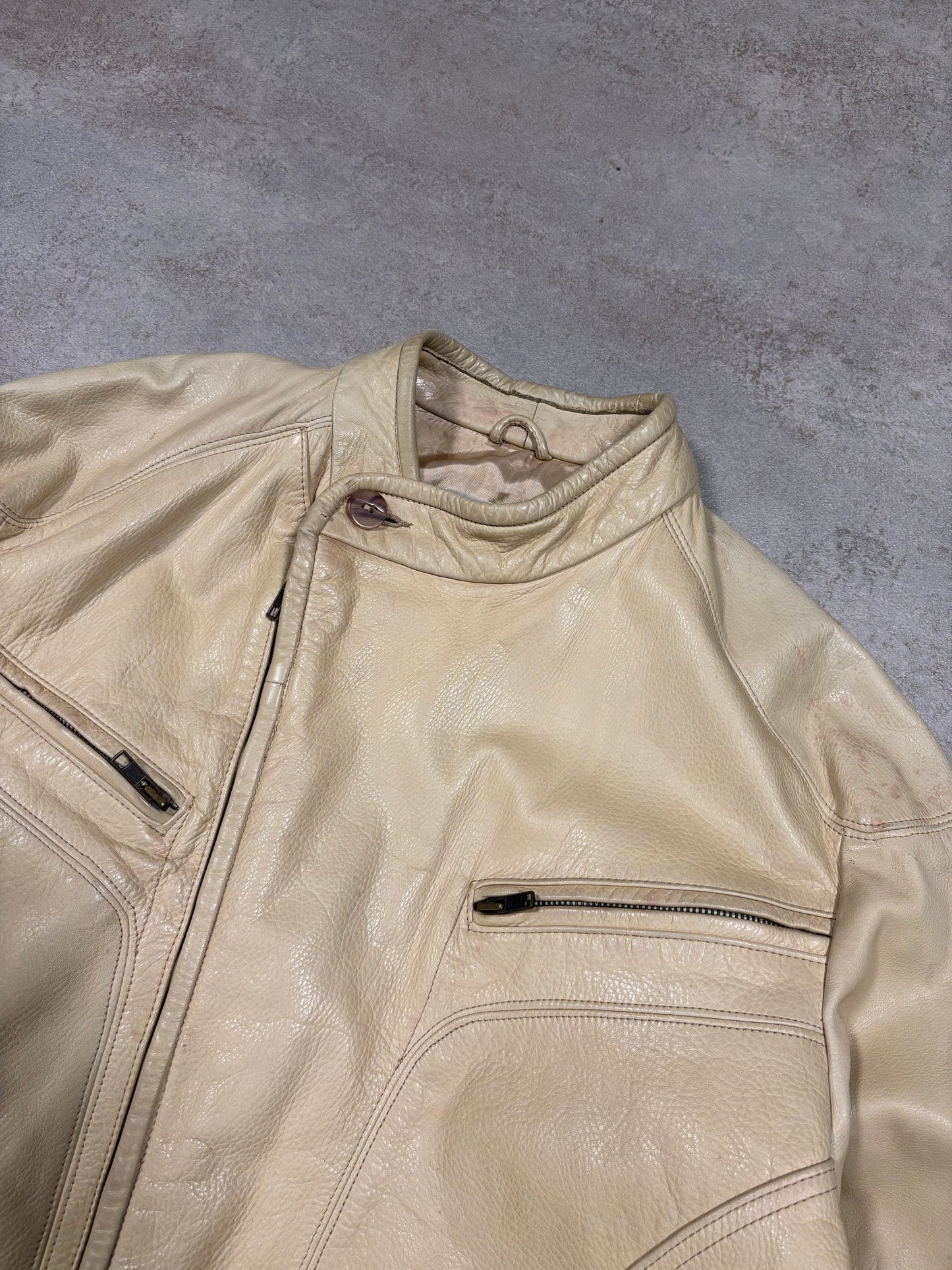 Chaqueta Asimétrica Cuero Emporio Armani 90s Vintage - M Woman