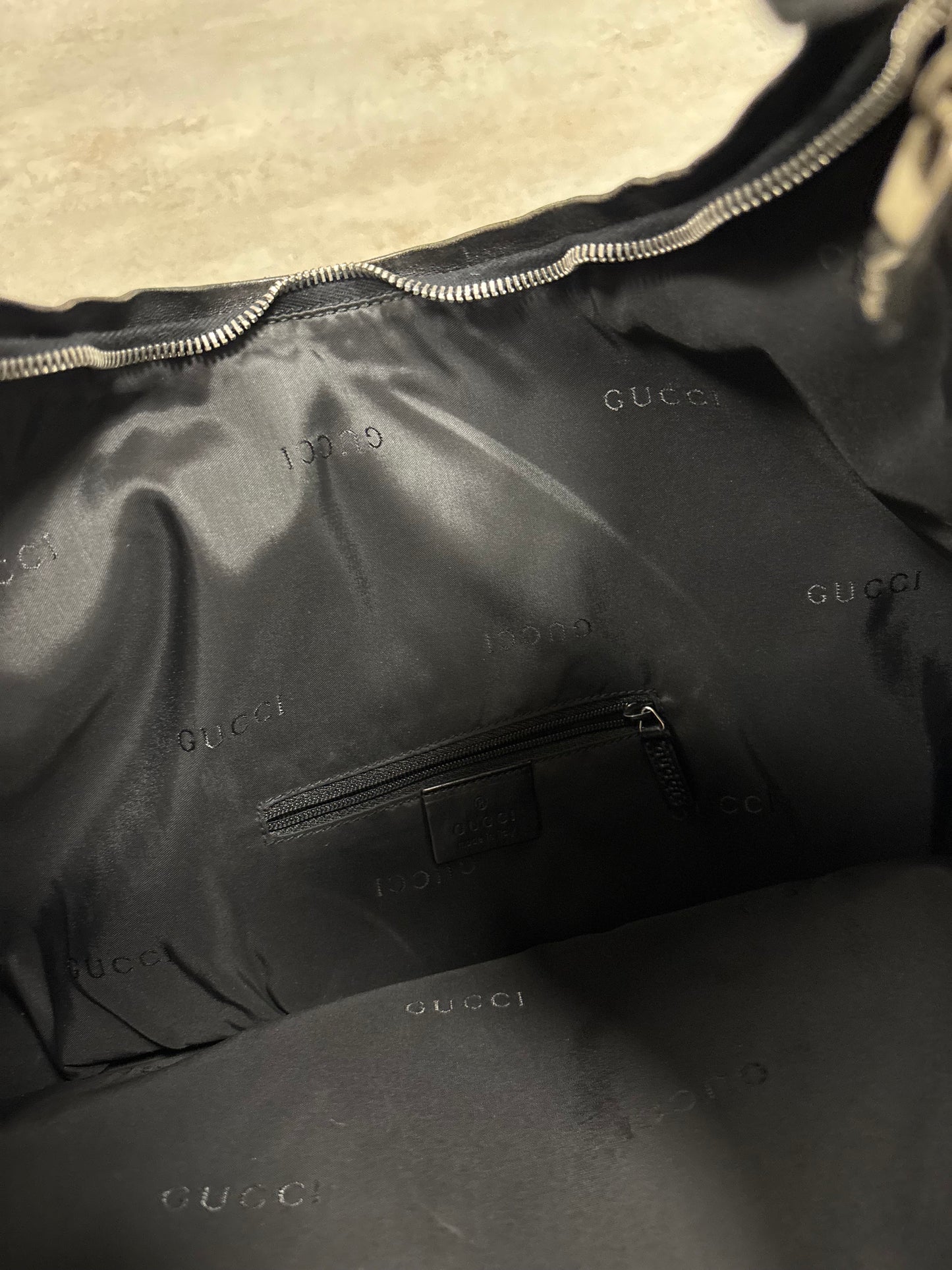 Bolso Hombro ‘Hobo’ Gucci Nylon 00s Vintage