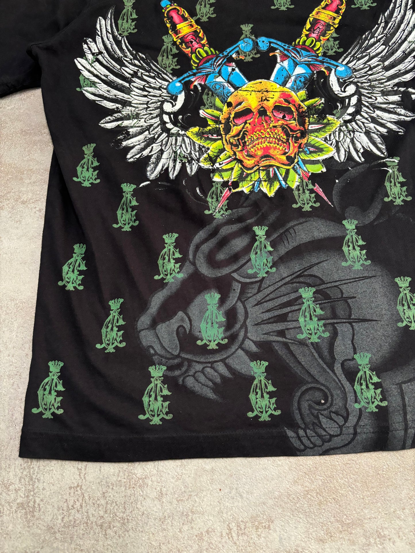 Camiseta ‘Full Print’ Christian Audigier 00s Vintage - M