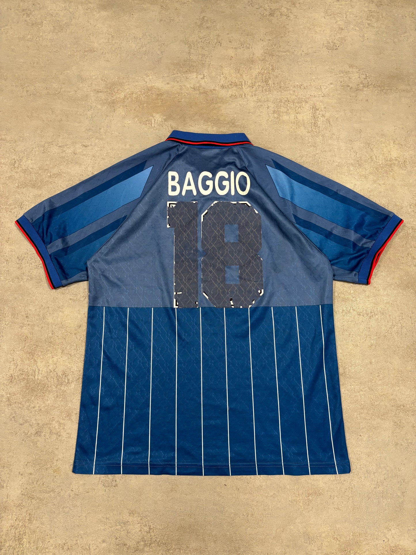 Camiseta 4 Equipación Lotto A.C Milán ‘Baggio 18’ 1995/96 Vintage - M