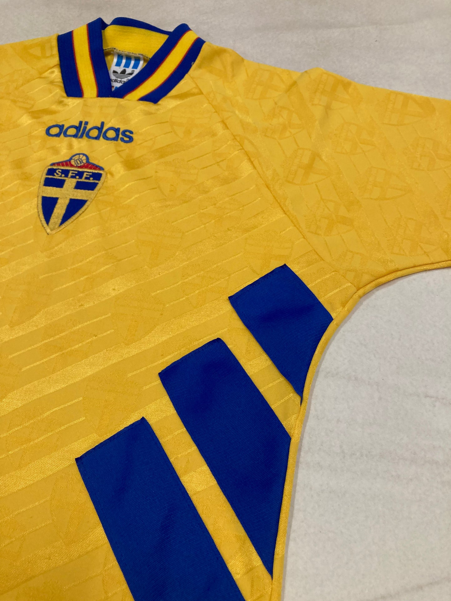 Camiseta Adidas Suecia ‘World Cup 1994’ Vintage - XS